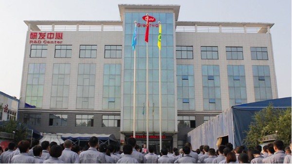 鄭州長城科工貿(mào)舉行升旗儀式喜迎祖國70年華誕